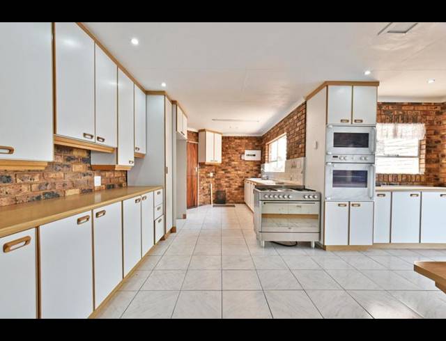 3 BEDROOM HOUSE FOR SALE IN GLENVISTA